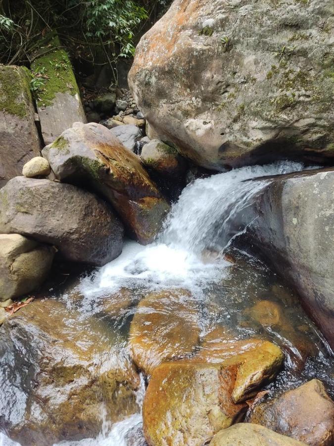 Finca Jardin Del Agua Sasaima Eksteriør bilde