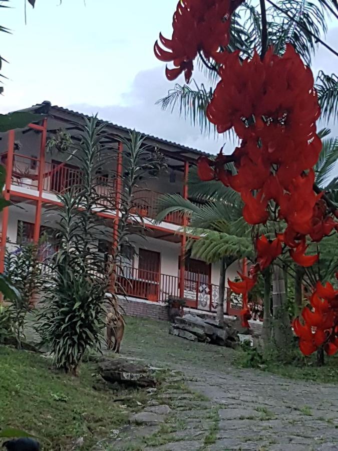 Finca Jardin Del Agua Villa Sasaima Eksteriør bilde