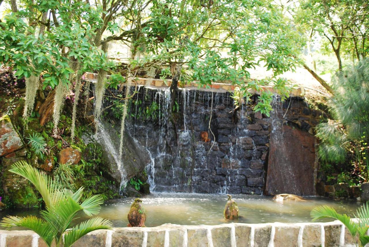 Finca Jardin Del Agua Sasaima Eksteriør bilde